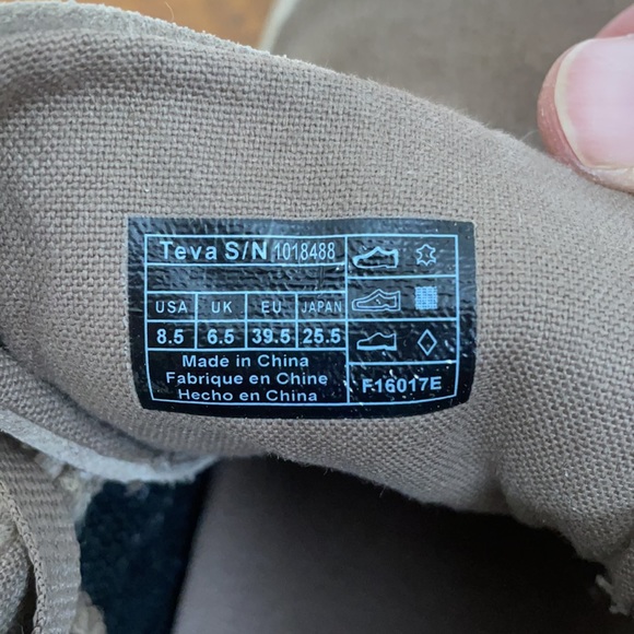 Teva Brown Sneakers - Picture 3 of 3